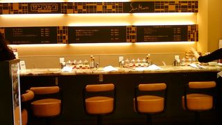 おいしいカレー屋さんです。