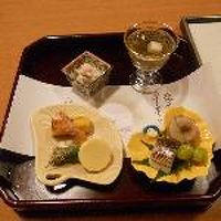 料理も地元の素材を使った美味しい料理