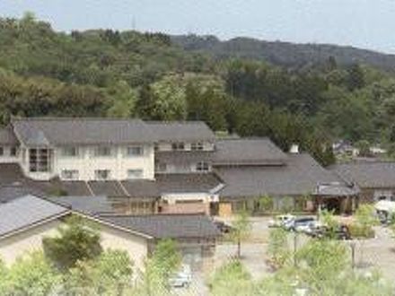 八尾ゆめの森 ゆうゆう館の宿泊予約なら フォートラベル の格安料金比較 八尾 大沢野