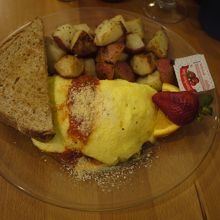 イタリアン　オムレツも美味しい