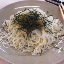 見事に何も入ってません