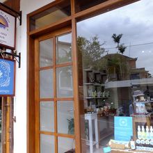 こちらはモンキーフォレスト店