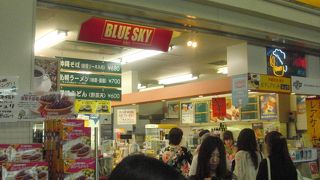 店内で軽食も可能