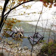 河童橋～明神池　湿地や地塘と清流を楽しめるハイキング