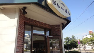 町のパン屋さん