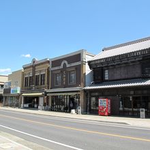 看板建築の街並風景
