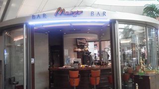 軽くカクテルを・・「マーゴバー(Margo Bar)」～羽田空港～