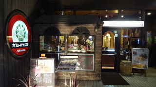 歴史あるカフェ