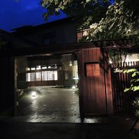 雨上がりの玄関