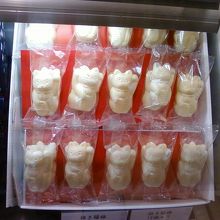 招き猫かわいいです。