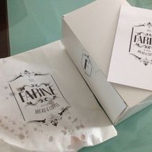 パンの袋までオシャレ