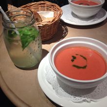 このスープが美味しい。