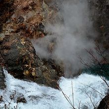 滝ノ上温泉の手前にある 葛根田渓流の滝の一つ By Sur Shanghai 鳥越の滝のクチコミ フォートラベル