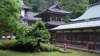 静寂につつまれて