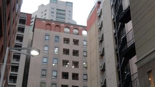 一角だけ不思議な街です