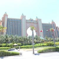 リーズナブルな高級ホテル