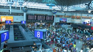 広大な空港です