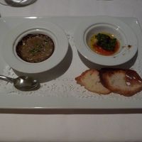 夕食時に出た「サザエ料理２種」