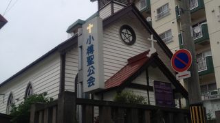 水天宮の階段のそば