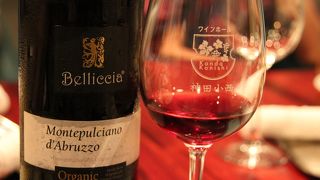 神田小西　個室もあるし、持ち込みもできるワインホール