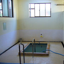 山田温泉浴室