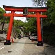 訪れる人も少ない神社