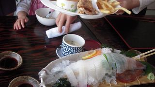 玄界灘を見ながらお食事