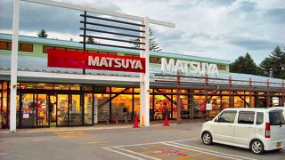 夏は観光客だらけ