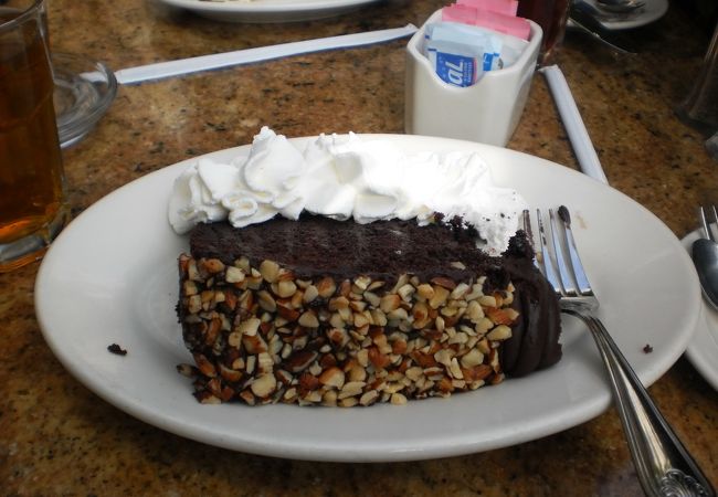 ハワイほど混んでいません