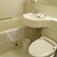 お風呂は大きめで快適