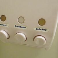 シャンプー、コンディショナー、ボディーソープ