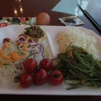 朝食　お味噌汁････まずい〜〜〜