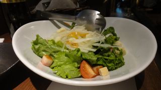 鉄板焼き・もつ鍋 めだか