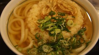 食べ終わる頃に、ごぼう天ぷらの衣が出汁に溶けて絶妙。