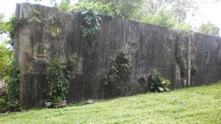 廃墟ながらも生々しい