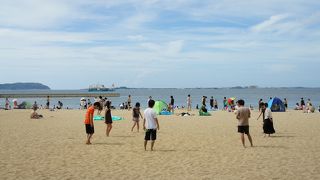 はるかに福岡市街や海ノ中道辺りも見えて、景色の良さは抜群です