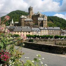エスタン村の町と橋(世界遺産)