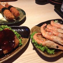 おつまみの甘海老からあげ、味噌カツ