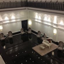 バカラマンションのロビー