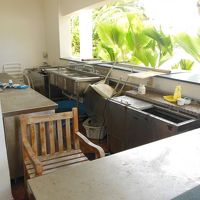 プールサイドバーは営業していません