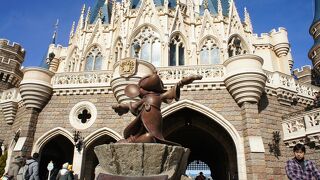 美術館で展覧会を見ているような楽しさがありました