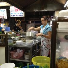 活気溢れる厨房