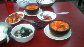 食堂の「まかない食」のようなお店。