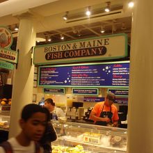 ロブスターサラダを買った店