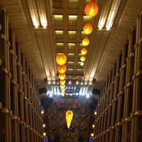 ホテル内の吹抜け