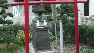 これも神社・・間違いありません