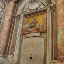 内部からみた扉