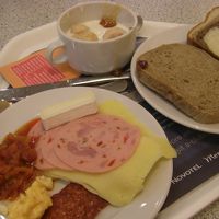 ツアーでついていた朝食