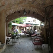 ぬくもりの森のレストラン