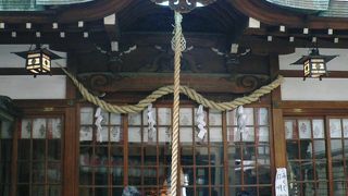 谷崎潤一郎の『春琴抄』、菊田一夫の『がしんたれ』の舞台となった薬の神様・少名彦神社